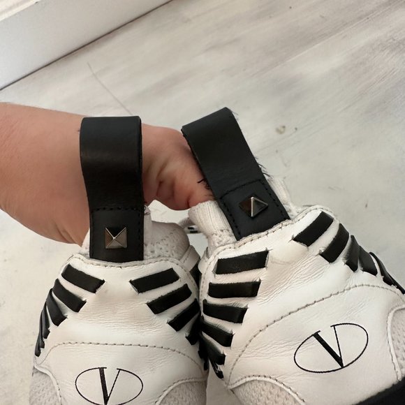 Valentino Garavani Lace-up Sneakers Sz 40 White Beige Suede Rubber Shoes - Picture 11 of 13